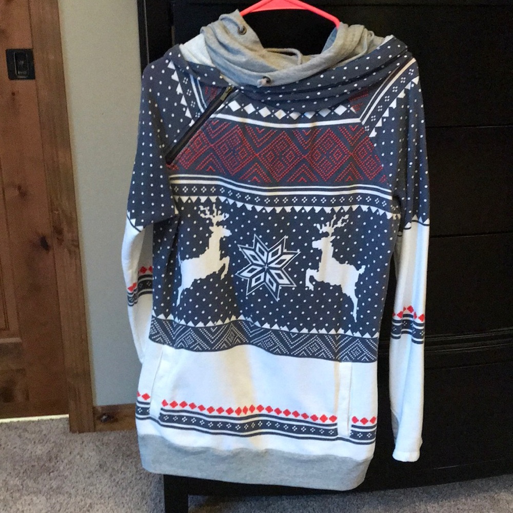 Mindy Mae’s Market reindeer doublehood